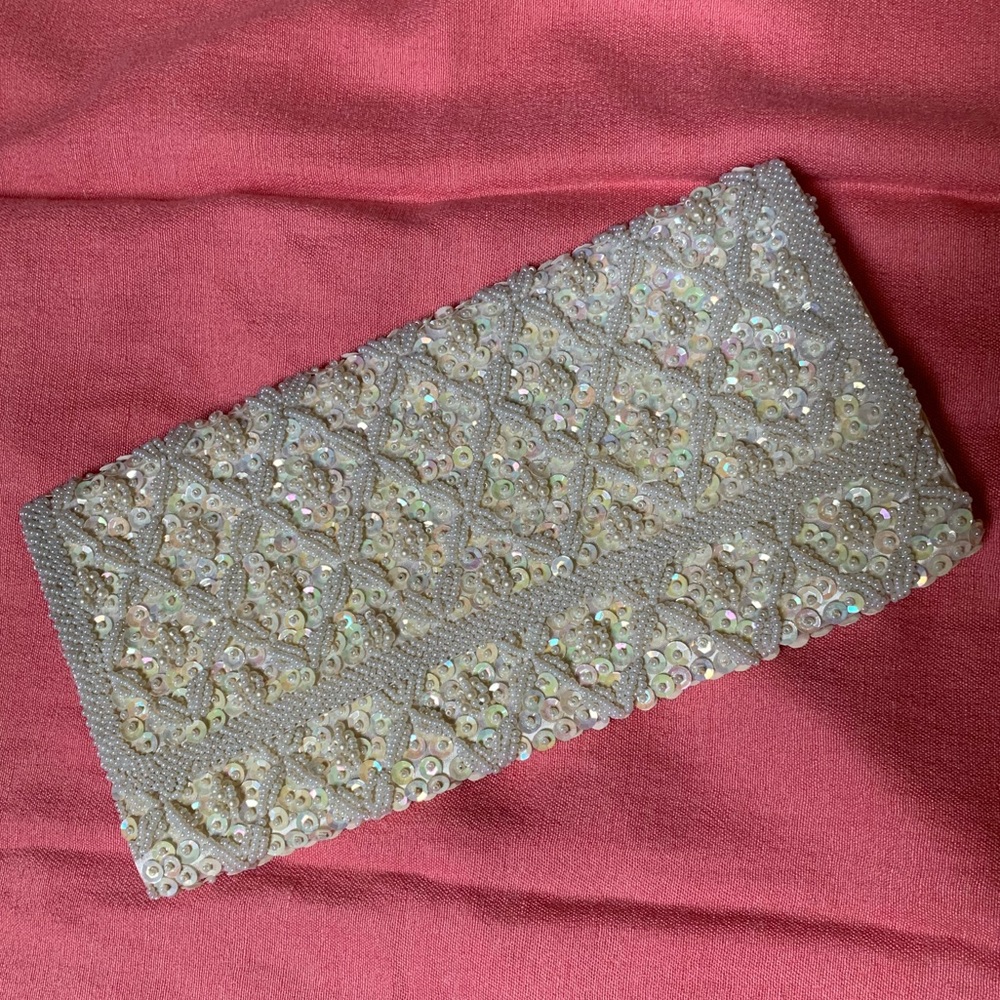 Vintage ivory beaded clutch